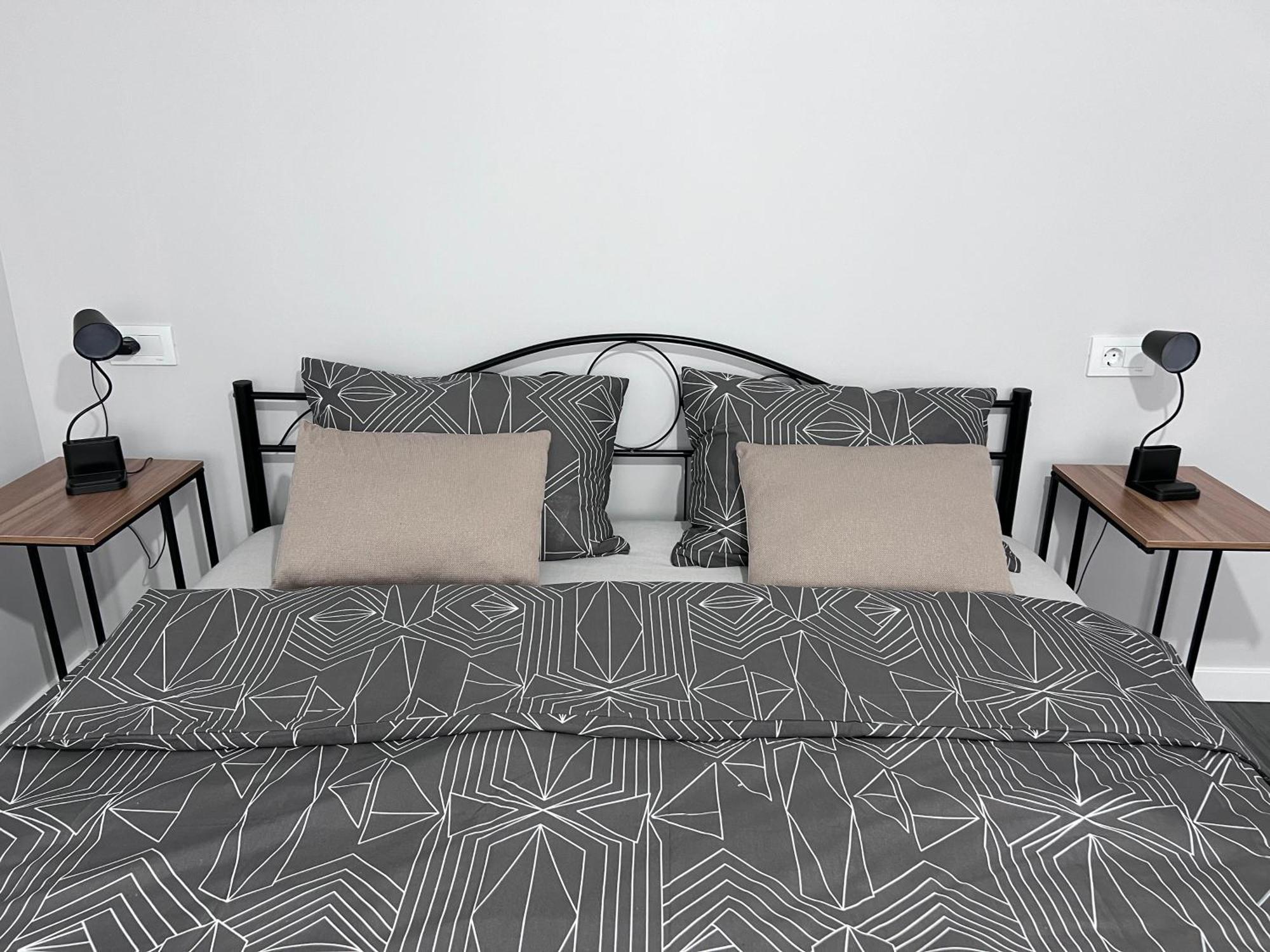Family Apartment *